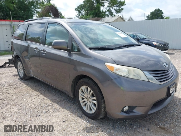 2017 Toyota Sienna XLE Auto Access Seat with VIN 5TDYZ3DC3HS794306, listed as a IAAI auction lot 42270099 with 130,829 mi miles and . Bid and sale history available at DreamBid. Image 1.