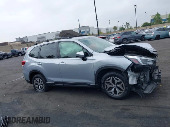 2021 Subaru Forester Premium with VIN JF2SKAFC9MH431021, listed as a IAAI auction lot 42334038 with 37,491 mi miles and . Bid and sale history available at DreamBid. Image 14.