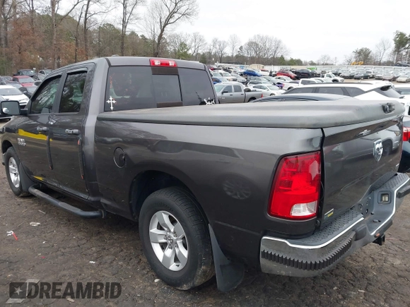2015 Ram 1500 SLT z VIN 1C6RR6GG9FS512153, wystawiony jako IAAI lot #41475083 z przebiegiem 64 338 mil mil oraz . Historia ofert i sprzedaży dostępna na DreamBid. Obrazek 14.