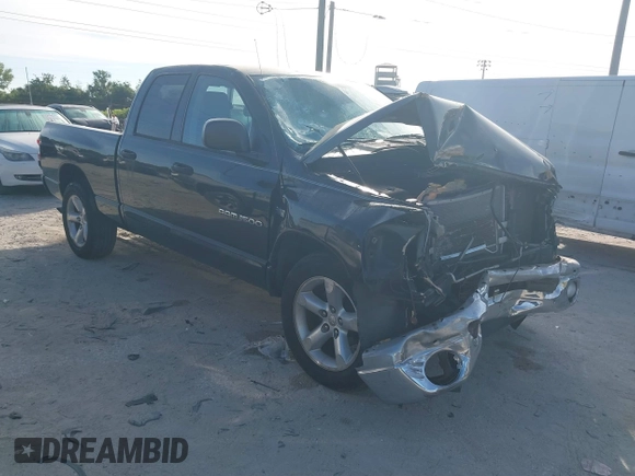 2007 Dodge Ram 1500 SLT with VIN 1D7HA182X7S178319, listed as a IAAI auction lot 41887003 with 194,314 mi miles. Bid and sale history available at carsss.com. Image 1.