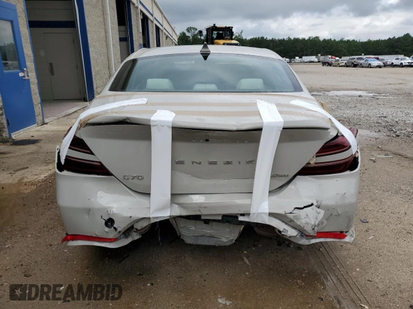 2025 Genesis G70 2.5T with VIN KMTG34SC2SU153528, listed as a Copart auction lot 64595435 with 18,752 mi miles and Clean title. Bid and sale history available at DreamBid. Image 6.