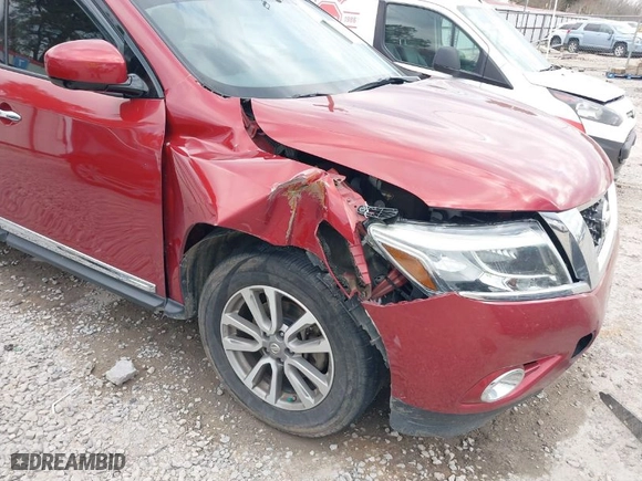 2016 Nissan Pathfinder S with VIN 5N1AR2MN2GC656118, listed as a IAAI auction lot 41691187 with 138326 miles. Bid and sale history available at carsss.com. Image 6.