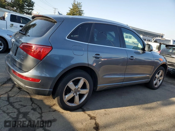 2012 Audi Q5 2.0T Premium Plus with VIN WA1LFAFP6CA109738, listed as a Copart auction lot 47764795 with 152,272 mi miles and Salvage Title. Bid and sale history available at carsss.com. Image 3.