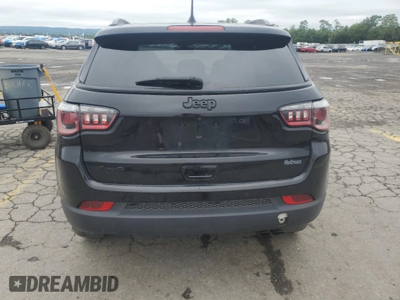 2019 Jeep Compass Altitude с VIN 3C4NJDBB9KT630968, выставлен на аукционе Copart как лот 59990235 с пробегом 132 506 миль миль и Списание • Salvage title. История ставок и продаж доступна на DreamBid. Изображение 6.
