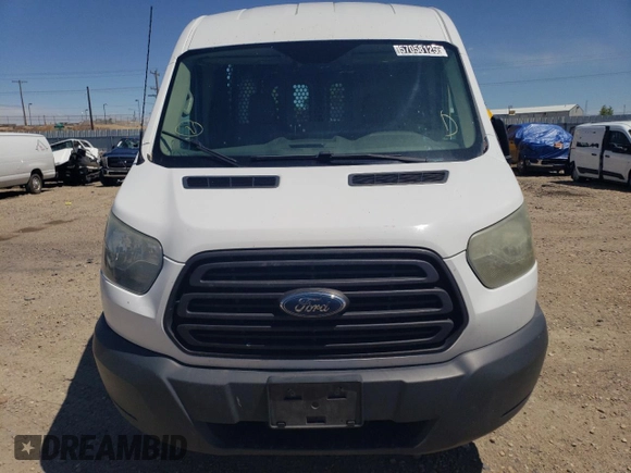 2015 Ford Transit Cargo z VIN 1FTNR1CG0FKA53031, wystawiony jako Copart lot #57058125 z przebiegiem 158 378 mil mil oraz Szkoda całkowita • Salvage title. Historia ofert i sprzedaży dostępna na DreamBid. Obrazek 5.