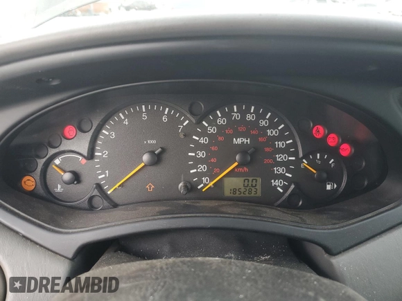 2000 Ford Focus ZX3 with VIN 3FAFP3132YR186996, listed as a Copart auction lot 41796565 with 185,283 mi miles and Salvage Title. Bid and sale history available at carsss.com. Image 9.