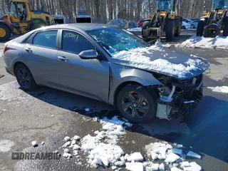 2022 Hyundai Elantra SEL z VIN KMHLM4AG8NU344532, wystawiony jako IAAI lot #41582917 z przebiegiem 67 739 mil mil oraz . Historia ofert i sprzedaży dostępna na DreamBid. Obrazek 1.