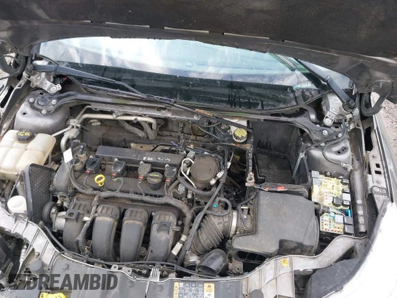 2014 Ford Focus SE with VIN 1FADP3K28EL337377, listed as a IAAI auction lot 41962856 with 137,906 mi miles. Bid and sale history available at carsss.com. Image 10.