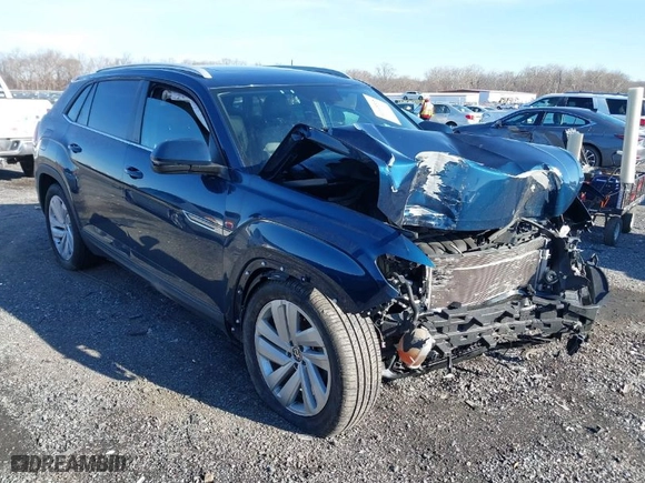 2021 Volkswagen Atlas Cross Sport 3.6L V6 SE w/Technology with VIN 1V2JE2CA5MC206701, listed as a IAAI auction lot 41165558 with 52,631 mi miles. Bid and sale history available at carsss.com. Image 1.
