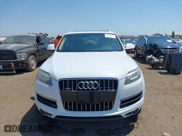 2014 Audi Q7 Premium Plus with VIN WA1LGAFE3ED021002, listed as a IAAI auction lot 42769562 with 82,118 mi miles and . Bid and sale history available at DreamBid. Image 12.