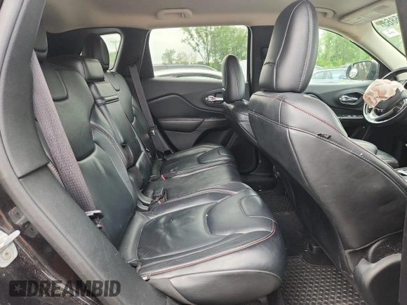 2014 Jeep Cherokee Trailhawk with VIN 1C4PJMBS3EW127928, listed as a Copart auction lot 63825865 with 172,712 mi miles and Salvage title. Bid and sale history available at DreamBid. Image 11.
