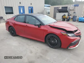 2021 Toyota Camry XSE z VIN 4T1K61AK4MU495780, wystawiony jako Copart lot #54576745 z przebiegiem 24 603 mil mil oraz Szkoda całkowita • Salvage title. Historia ofert i sprzedaży dostępna na DreamBid. Obrazek 4.