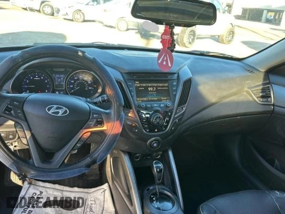 2013 Hyundai Veloster Turbo with VIN KMHTC6AE7DU115884, listed as a Copart auction lot 84959054 with 152,133 mi miles and Clean title. Bid and sale history available at DreamBid. Image 9.