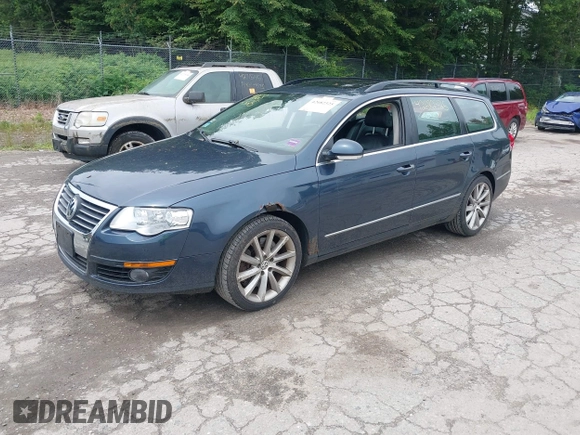 2008 Volkswagen Passat VR6 with VIN WVWRU73C98E015623, listed as a IAAI auction lot 42682325 with 128,731 mi miles and . Bid and sale history available at DreamBid. Image 2.