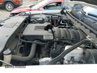 2018 Chevrolet Silverado 1500 LT z VIN 3GCUKREC5JG492427, wystawiony jako IAAI lot #42999371 z przebiegiem 88 362 mil mil oraz . Historia ofert i sprzedaży dostępna na DreamBid. Obrazek 20.