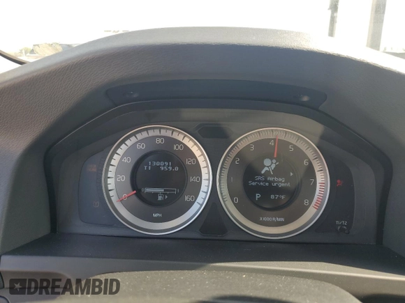 2013 Volvo S60 T5 Premier with VIN YV1612FS8D2185589, listed as a Copart auction lot 58694315 with 130,091 mi miles and Clean title. Bid and sale history available at DreamBid. Image 9.