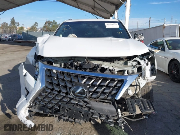 2021 Lexus GX 460 Premium z VIN JTJAM7BX6M5286485, wystawiony jako IAAI lot #40980039 z przebiegiem 35 293 mil mil oraz . Historia ofert i sprzedaży dostępna na DreamBid. Obrazek 12.