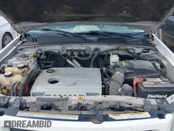 2011 Ford Escape Hybrid with VIN 1FMCU4K3XBKA75758, listed as a IAAI auction lot 42753145 with 170,554 mi miles and . Bid and sale history available at DreamBid. Image 10.