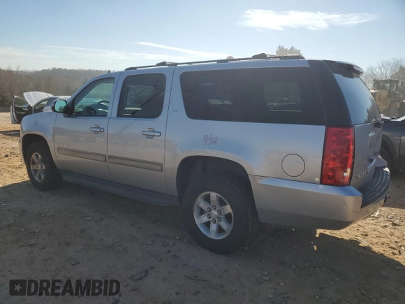 2014 GMC Yukon XL SLT with VIN 1GKS2KE74ER117737, listed as a Copart auction lot 86181784 with 170,959 mi miles and Salvage Title. Bid and sale history available at carsss.com. Image 2.