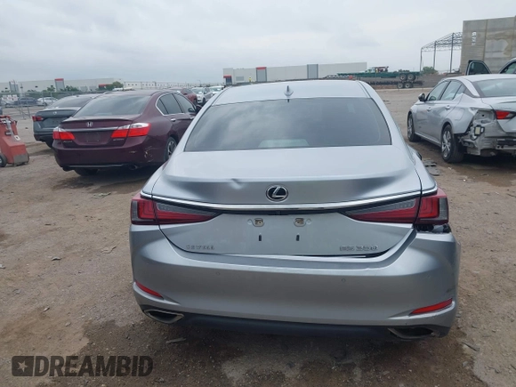 2022 Lexus ES 350 с VIN 58ADZ1B1XNU125658, выставлен на аукционе IAAI как лот 42380035 с пробегом 48 518 миль миль и . История ставок и продаж доступна на DreamBid. Изображение 16.