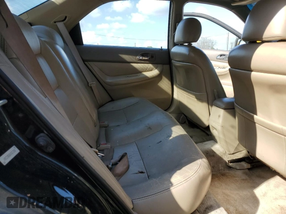 1997 Honda Accord EX with VIN 1HGCD5668VA262569, listed as a Copart auction lot 44713835 with 261,346 mi miles and Salvage Title. Bid and sale history available at DreamBid. Image 10.