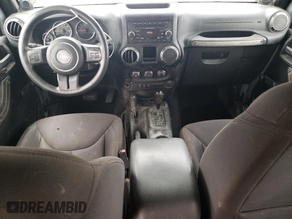 2013 Jeep Wrangler Unlimited Sport z VIN 1C4BJWDG2DL685896, wystawiony jako Copart lot #53951415 z przebiegiem 142 516 mil mil oraz Tytuł czysty. Historia ofert i sprzedaży dostępna na DreamBid. Obrazek 8.