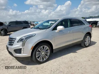 2019 Cadillac XT5 Premium Luxury FWD z VIN 1GYKNERS5KZ235627, wystawiony jako Copart lot #61629735 z przebiegiem Nie podano mil oraz Szkoda całkowita • Salvage title. Historia ofert i sprzedaży dostępna na DreamBid. Obrazek 1.