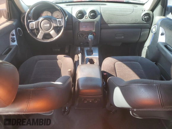 2002 Jeep Liberty Limited с VIN 1J4GL58K82W221381, выставлен на аукционе Copart как лот 53990735 с пробегом 133 036 миль миль и Списание • Salvage title. История ставок и продаж доступна на DreamBid. Изображение 8.