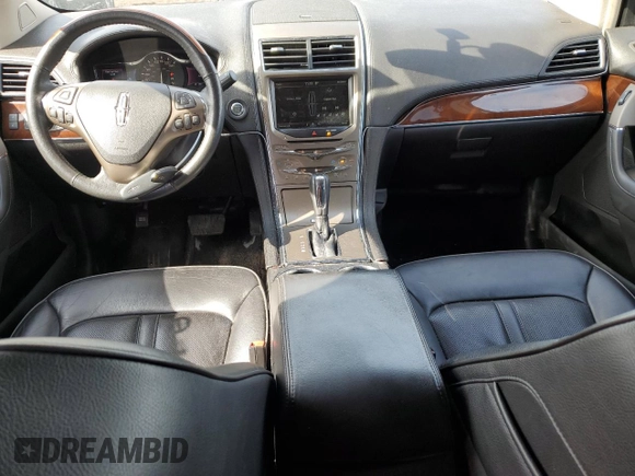 2014 Lincoln MKX with VIN 2LMDJ8JK1EBL19698, listed as a Copart auction lot 48808775 with 165,761 mi miles and Clean Title. Bid and sale history available at DreamBid. Image 8.
