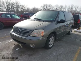 2005 Mercury Monterey Convenience with VIN 2MRZA21295BJ05641, listed as a IAAI auction lot 41791488 with 214,103 mi miles. Bid and sale history available at carsss.com. Image 2.