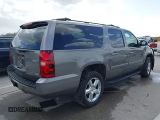 2007 Chevrolet Suburban LT с VIN 1GNFK163X7J237585, выставлен на аукционе IAAI как лот 41802337 с пробегом 225 449 миль миль и . История ставок и продаж доступна на DreamBid. Изображение 4.
