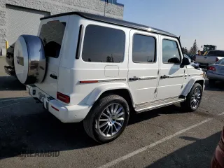 2020 Mercedes-Benz G 550 with VIN W1NYC6BJ2LX360541, listed as a Copart auction lot 79594513 with 37,393 mi miles and Salvage Title. Bid and sale history available at DreamBid. Image 3.
