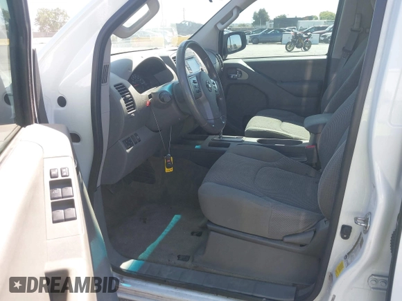 2016 Nissan Frontier SV with VIN 1N6AD0ER9GN793342, listed as a IAAI auction lot 42384805 with 124,280 mi miles and . Bid and sale history available at DreamBid. Image 5.