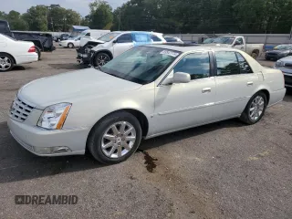 2010 Cadillac DTS 1SD z VIN 1G6KH5EY8AU114340, wystawiony jako Copart lot #43166255 z przebiegiem 155 424 mil mil oraz Nie do naprawy • Non repairable. Historia ofert i sprzedaży dostępna na DreamBid. Obrazek 1.