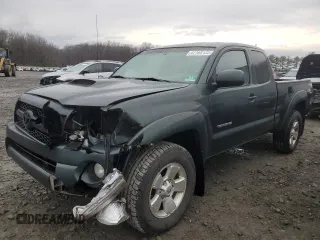 2011 Toyota Tacoma with VIN 5TFUU4EN7BX018765, listed as a Copart auction lot 47168135 with 211,304 mi miles and Salvage Title. Bid and sale history available at carsss.com. Image 1.
