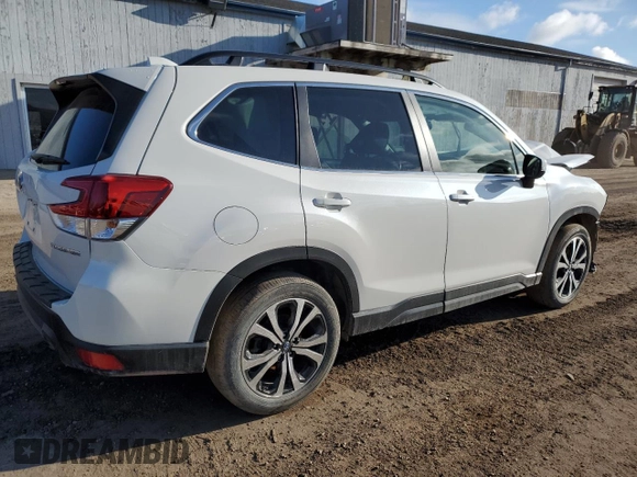 2022 Subaru Forester Limited with VIN JF2SKANC2NH410191, listed as a Copart auction lot 50654595 with 30,771 mi miles and Non Repairable. Bid and sale history available at carsss.com. Image 3.