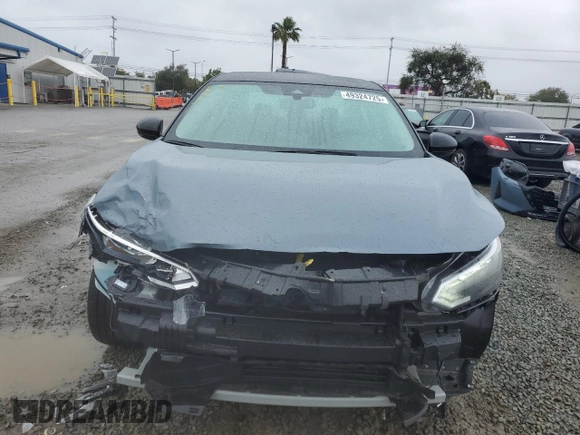2024 Nissan Sentra SR with VIN 3N1AB8DV6RY312803, listed as a Copart auction lot 49324725 with 4,896 mi miles and Salvage title. Bid and sale history available at DreamBid. Image 5.
