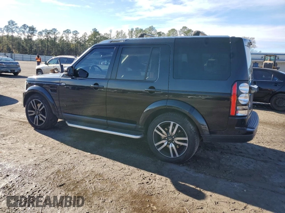 2016 Land Rover LR4 HSE Lux z VIN SALAK2V64GA828945, wystawiony jako Copart lot #84740554 z przebiegiem 108 135 mil mil oraz Szkoda całkowita • Salvage title. Historia ofert i sprzedaży dostępna na DreamBid. Obrazek 2.