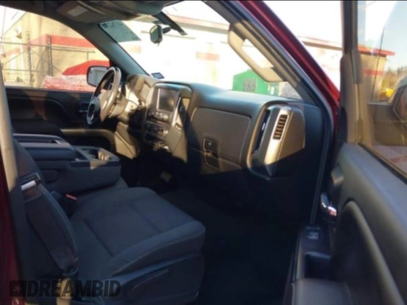 2017 Chevrolet Silverado 1500 LT with VIN 1GCRCREC3HZ249213, listed as a Copart auction lot 49658905 with 84,420 mi miles and Clean Title. Bid and sale history available at DreamBid. Image 5.