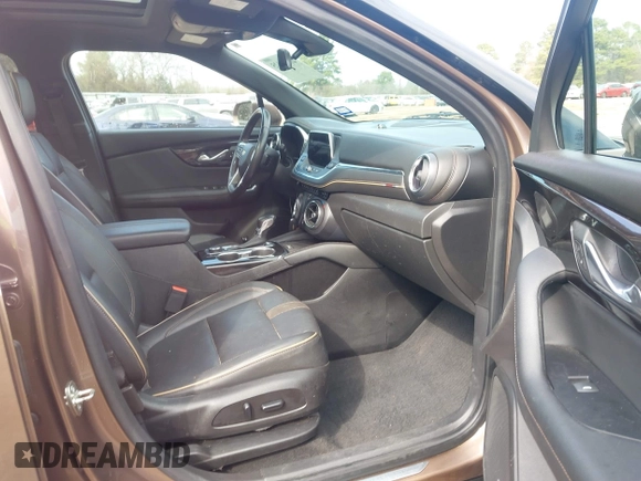 2019 Chevrolet Blazer Premier with VIN 3GNKBFRS3KS669764, listed as a IAAI auction lot 41549025 with 138,305 mi miles and . Bid and sale history available at DreamBid. Image 5.
