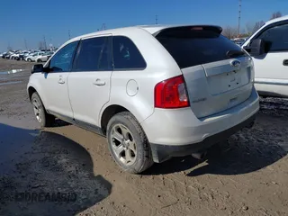 2013 Ford Edge SEL with VIN 2FMDK4JC9DBC64071, listed as a IAAI auction lot 41864334 with 104,942 mi miles. Bid and sale history available at carsss.com. Image 3.