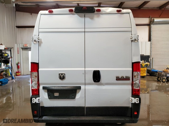 2020 Ram ProMaster Cargo Van with VIN 3C6TRVBG4LE127198, listed as a Copart auction lot 46462585 with 82,276 mi miles and Clean Title. Bid and sale history available at carsss.com. Image 6.