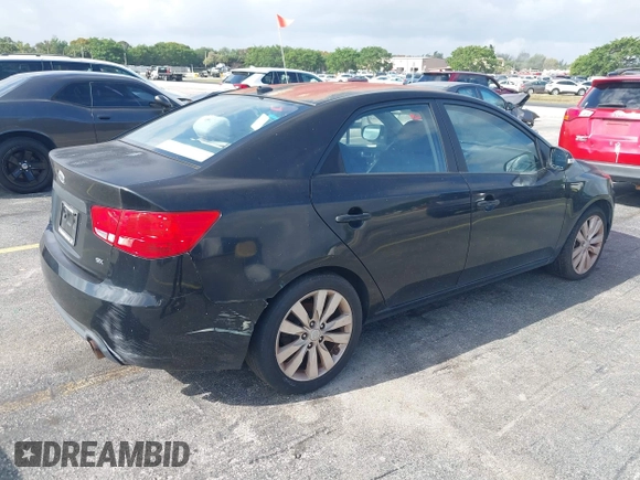 2010 Kia Forte SX с VIN KNAFW4A31A5310586, выставлен на аукционе IAAI как лот 41964278 с пробегом Не указан миль и . История ставок и продаж доступна на DreamBid. Изображение 4.