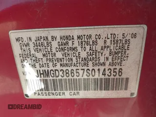 2007 Honda Fit Sport with VIN JHMGD38657S014356, listed as a IAAI auction lot 41942268 with 198,852 mi miles. Bid and sale history available at carsss.com. Image 9.