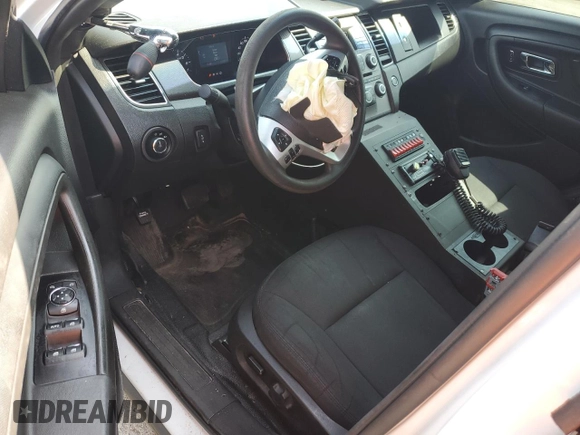 2017 Ford Police Interceptor z VIN 1FAHP2MK4HG103162, wystawiony jako Copart lot #59287055 z przebiegiem 115 682 mil mil oraz Szkoda całkowita • Salvage title. Historia ofert i sprzedaży dostępna na DreamBid. Obrazek 8.