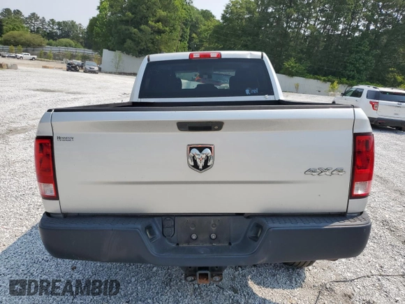 2013 Ram 1500 Tradesman z VIN 1C6RR7ST5DS710722, wystawiony jako Copart lot #58982445 z przebiegiem 141 919 mil mil oraz Szkoda całkowita • Salvage title. Historia ofert i sprzedaży dostępna na DreamBid. Obrazek 6.