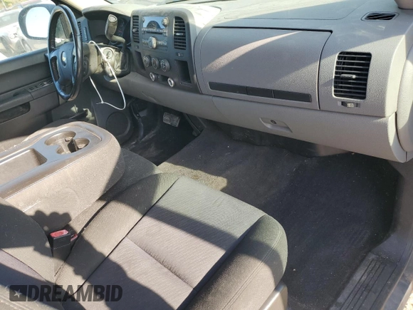 2010 Chevrolet Silverado 1500 LS with VIN 1GCSCREA0AZ258926, listed as a Copart auction lot 74580154 with 206,925 mi miles and Non Repairable. Bid and sale history available at DreamBid. Image 8.