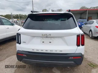 2022 Kia Sorento X-Line S with VIN 5XYRLDLCXNG150906, listed as a IAAI auction lot 41322719 with 29,915 mi miles. Bid and sale history available at carsss.com. Image 16.