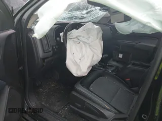 2016 Chevrolet Colorado 2WD Z71 z VIN 1GCGSDE12G1354429, wystawiony jako IAAI lot #42153388 z przebiegiem Nie podano mil oraz . Historia ofert i sprzedaży dostępna na DreamBid. Obrazek 5.