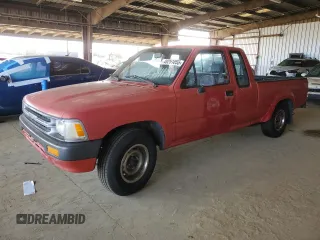 1989 Toyota 2WD Pickups DX with VIN JT4RN93P6K0013022, listed as a Copart auction lot 48251055 with 195,637 mi miles and Clean Title. Bid and sale history available at carsss.com. Image 1.